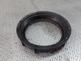 Volvo S40 Anello/dado di bloccaggio della vite della pompa del carburante nel serbatoio 2S619C385AA