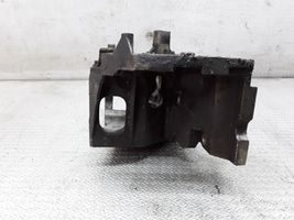 Chevrolet Nubira Polttoainepumpun kiinnike 96440490