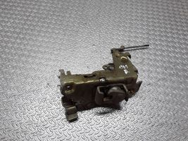 Volkswagen I LT Front door lock 211837016