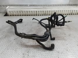 Peugeot 307 Tuyau d'alimentation conduite de carburant 