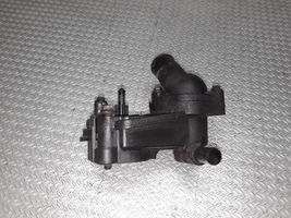 Ford Focus Termostat / Obudowa termostatu 