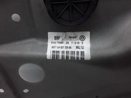 Volkswagen Golf IV Alzacristalli della portiera anteriore con motorino 1J4837729BB