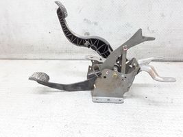 Jaguar X-Type Pedal assembly 