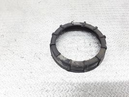 Mercedes-Benz C W203 Bague de verrouillage pour réservoir de carburant 