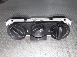 Volkswagen Polo Gaisa kondicioniera / klimata kontroles / salona apsildes vadības bloks (salonā) 6Q0819045P
