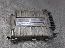 Audi 80 90 B3 Dzinēja vadības bloks 893907383B