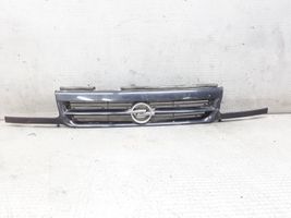 Opel Astra F Grotelės viršutinės 90414156