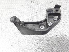 Renault Laguna II Support pompe injection à carburant 8200055566
