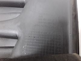 Seat Exeo (3R) Variklio dangtis (apdaila) 3R0103925B