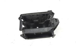 Audi A2 Altra parte interiore 8Z0907355