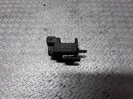 Volvo V70 Vacuum valve 30611668