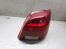 Ford Fiesta Luz trasera/de freno 89FG13N004AA