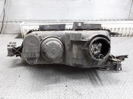 Peugeot 605 Lampa przednia 09991609