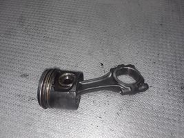 Renault Master II Piston 