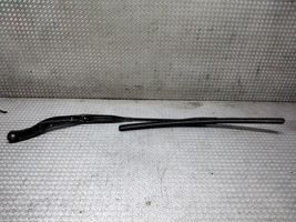 Audi A8 S8 D2 4D Windshield/front glass wiper blade 