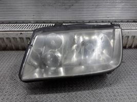 Volkswagen Bora Lampa przednia 96359700