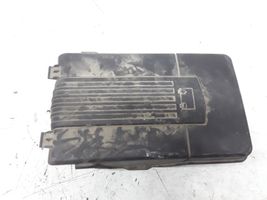 Volkswagen Golf V Coperchio/tappo della scatola vassoio della batteria 1K0915443A