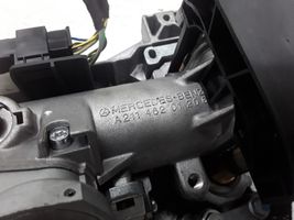 Mercedes-Benz C W203 Pompa wspomagania układu kierowniczego A2114620120