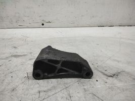 Mercedes-Benz E W211 Staffa di montaggio del compressore dell’A/C A6112340239