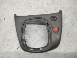 Renault Scenic II -  Grand scenic II Interruttore luci di emergenza 8200407415