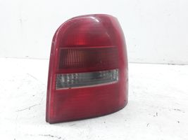 Audi A4 S4 B5 8D Lampa tylna 8D9945096C