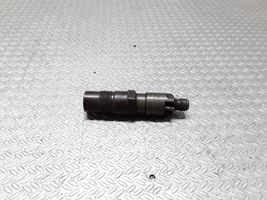 Volkswagen Polo II 86C 2F Injecteur de carburant 031130201A