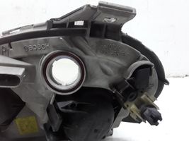 Mercedes-Benz Vaneo W414 Lampa przednia 1305235515