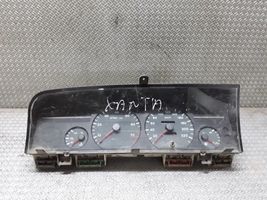 Citroen Xantia Compteur de vitesse tableau de bord 9613656080