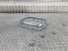 Mercedes-Benz B W245 Ātrumu pārslēgšanas sviras dekoratīvā apdare (plastmasas) 169267061