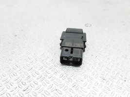 Daihatsu YRV Other switches/knobs/shifts 157962