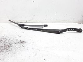 Subaru Legacy Windshield/front glass wiper blade 