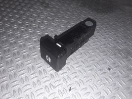 KIA Carens II Fog light switch 