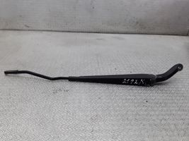 Volvo XC70 Front wiper blade arm 8624243