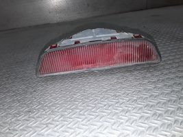 Mercedes-Benz E W210 Luce d’arresto centrale/supplementare 2108200456