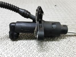 Volkswagen Fox Główny cylinder sprzęgła 6Q0721388