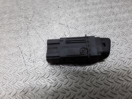 Ford Explorer Windscreen/window heater switch F87B18C621AA