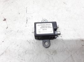 SsangYong Rexton Amplificateur d'antenne 8945008010