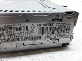 Renault Modus Unité principale radio / CD / DVD / GPS 8200357388