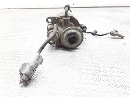 Toyota Avensis T250 Mekaaninen polttoainepumppu 1457434438