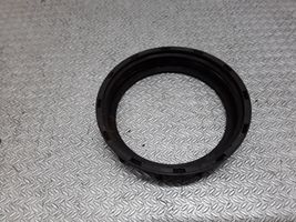 Renault Clio III Bague de verrouillage pour réservoir de carburant 09701687000