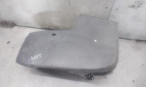 Opel Vivaro Moldura de la esquina del parachoques trasero 91166147