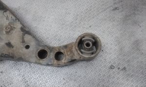 Nissan Primera Autres pièces de suspension arrière 561357W700