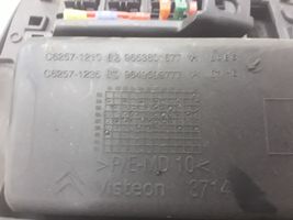 Citroen C4 I Panelės apdailos skydas (apatinis) 9653801677