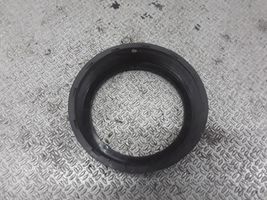 Nissan Primera Bague de verrouillage pour réservoir de carburant 1734390J00