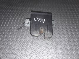 Volkswagen Polo Loading door lock 606827505