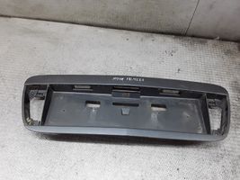 Nissan Primera Garniture de hayon 90810AU400