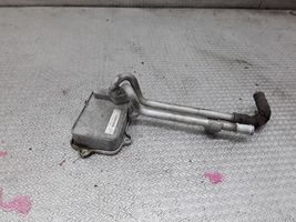 Volkswagen Jetta V Support de filtre à huile 03C117021E