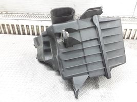 Volkswagen Polo IV 9N3 Scatola del filtro dell’aria 6Q0129601AR