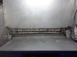 Mercedes-Benz Sprinter W901 W902 W903 W904 Bamperis 9018850102