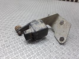 Mercedes-Benz E W211 Sensore di livello faro/fanale A0105427617